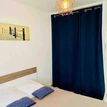 Charming 100m From The *